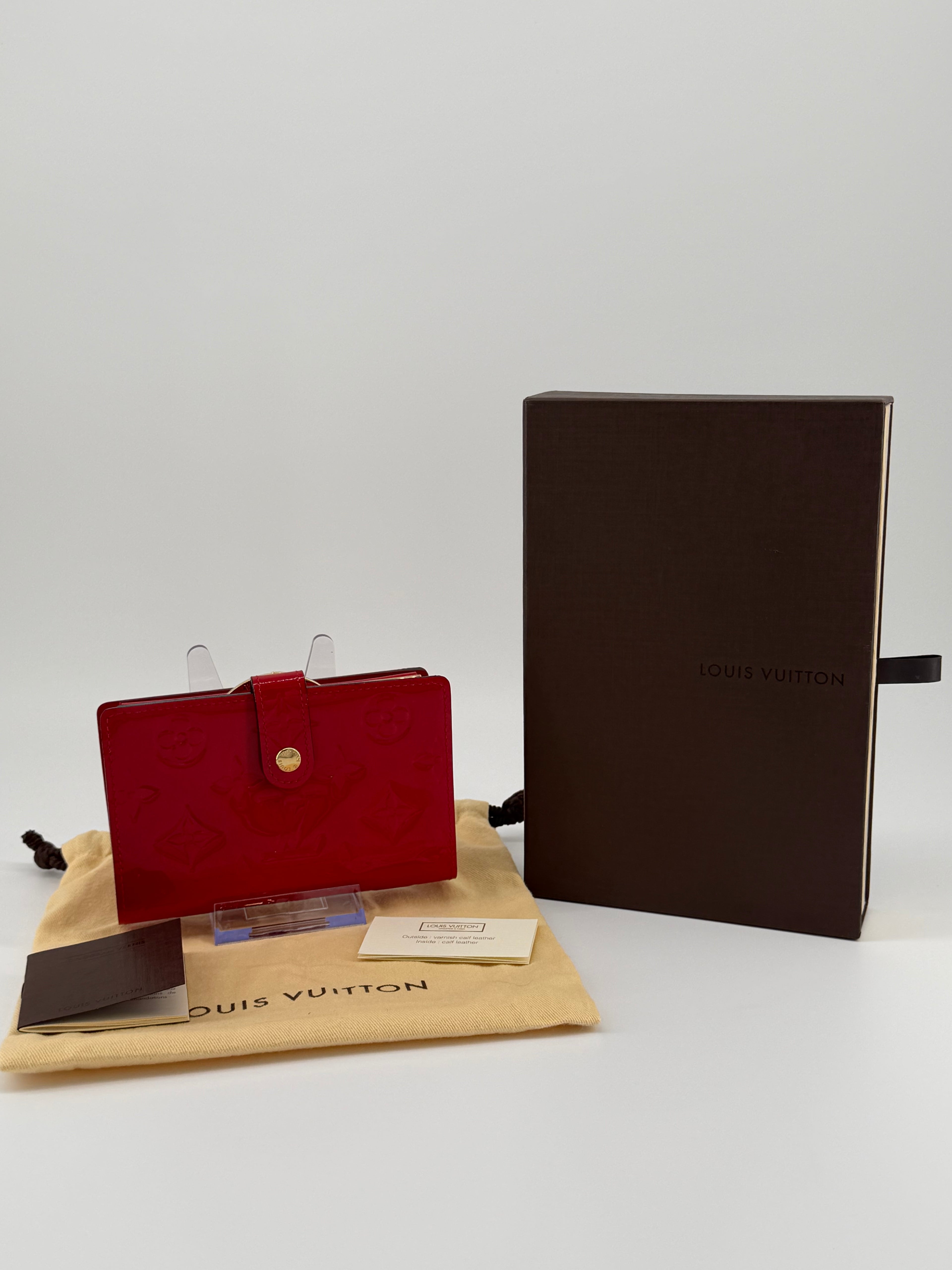 Louis Vuitton Vernis French Purse Wallet Pomme D’Amour | Like New | Full Set