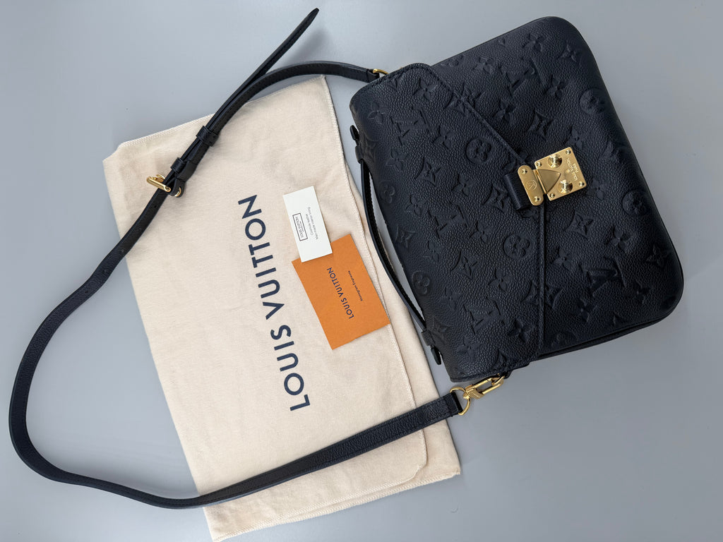 Louis Vuitton Pochette Métis MM Black Monogram Empreinte Leather