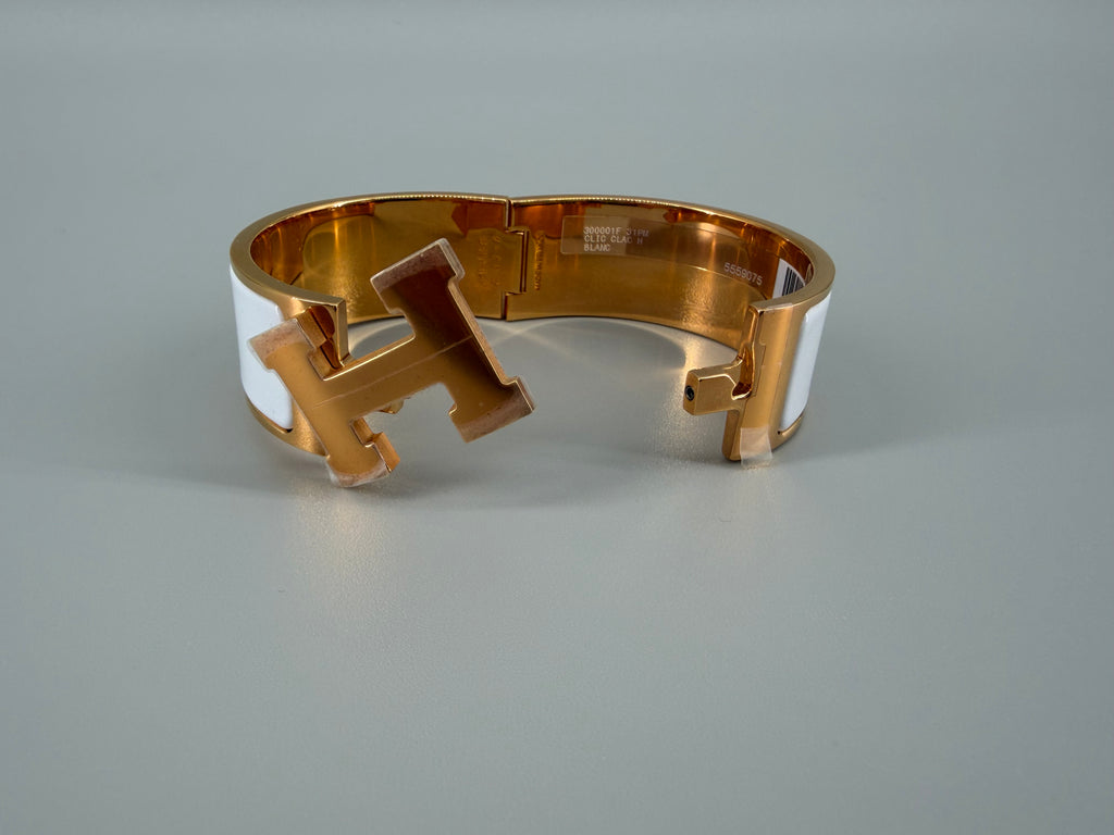 Hermès Clic Clac H PM Bracelet – White Enamel & Gold | New & Unused