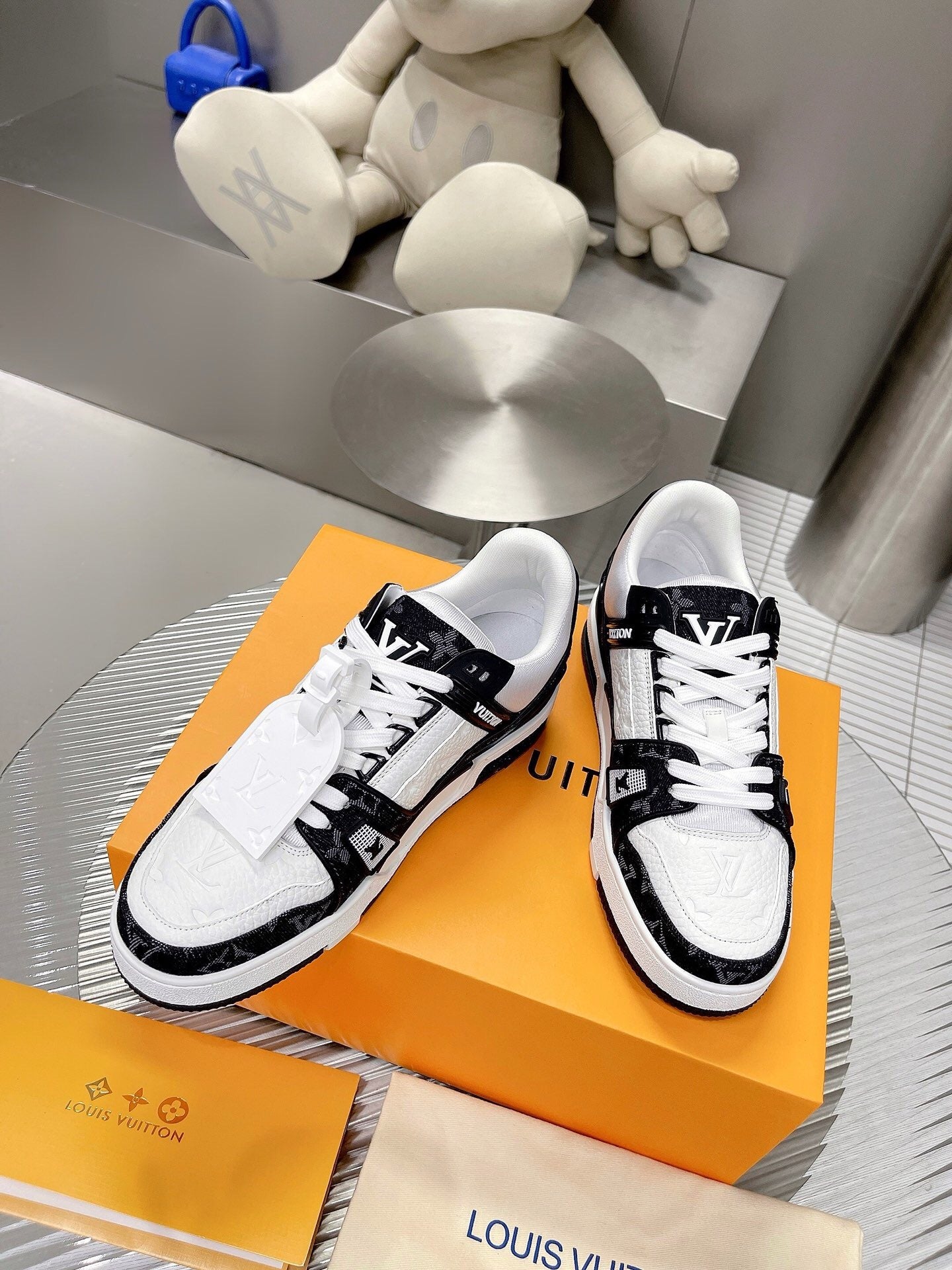 Top quality luxury shoes Sneaker AK-001