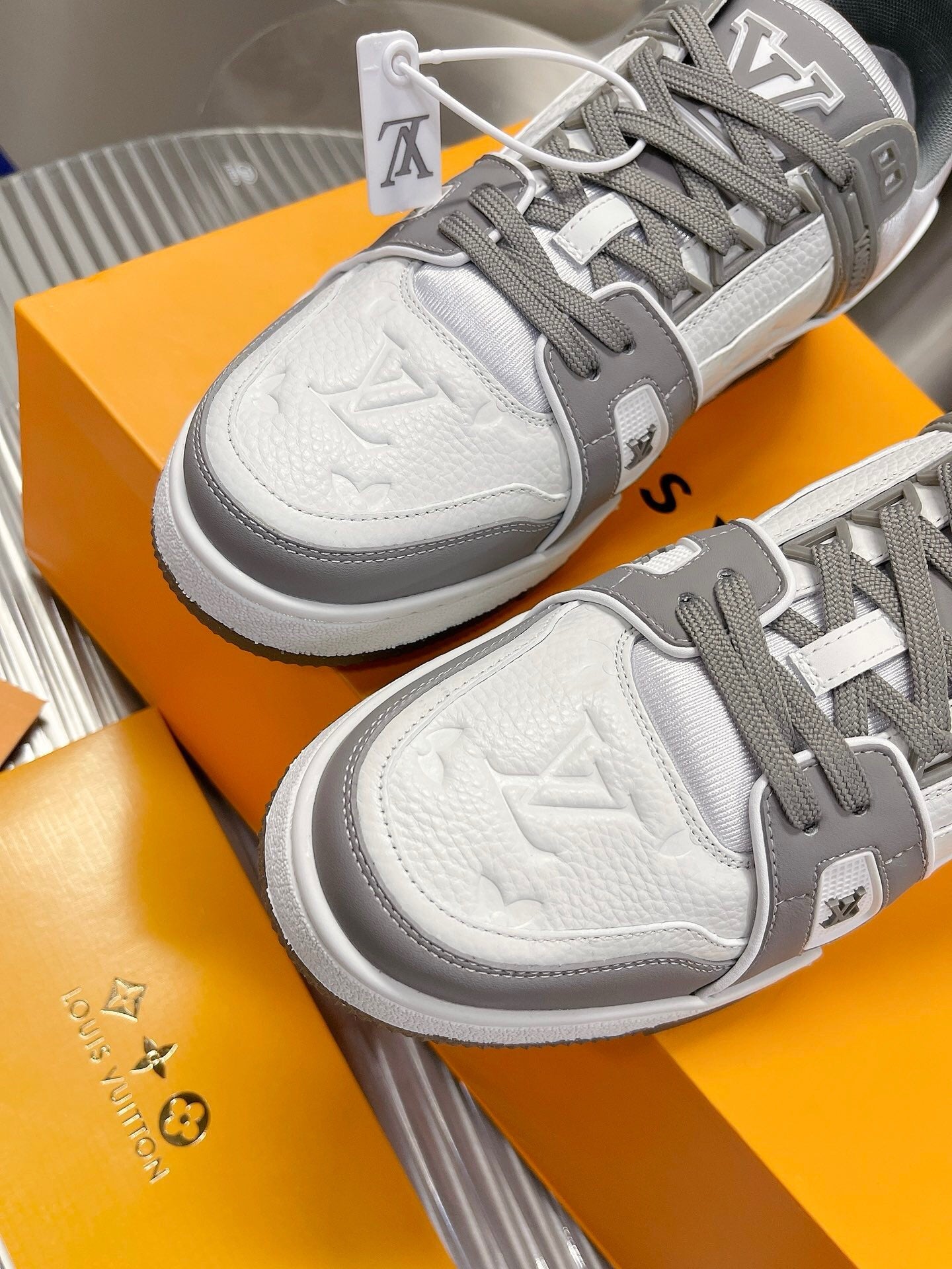 Top quality luxury shoes Sneaker AK-007