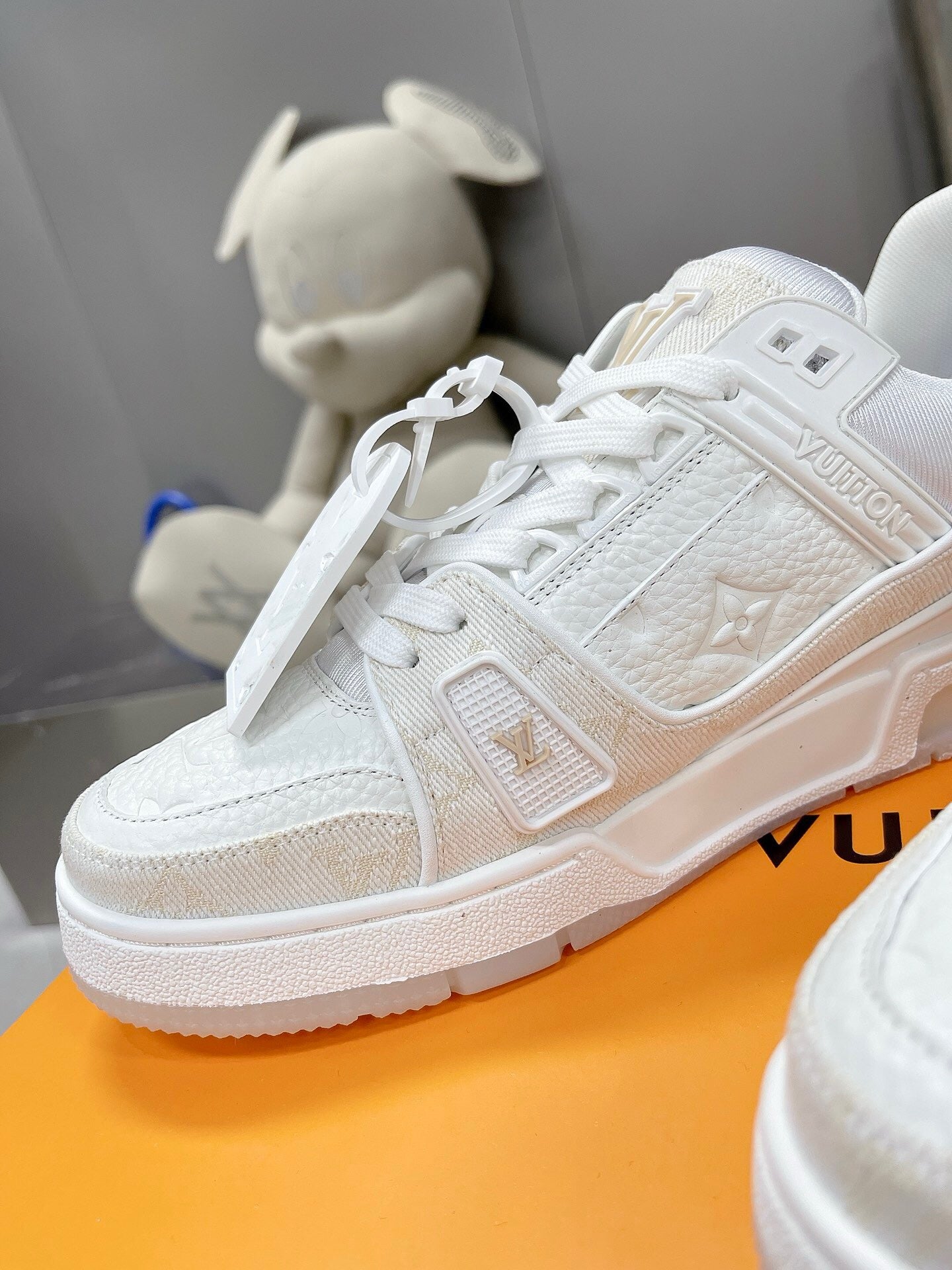 Top quality luxury shoes Sneaker AK-003