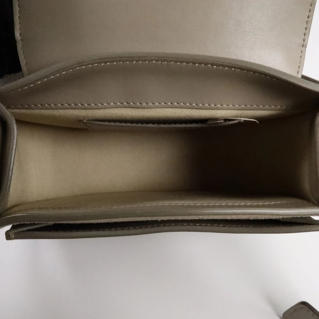 Chloé Medium Tess Shoulder Bag in Gray Leather