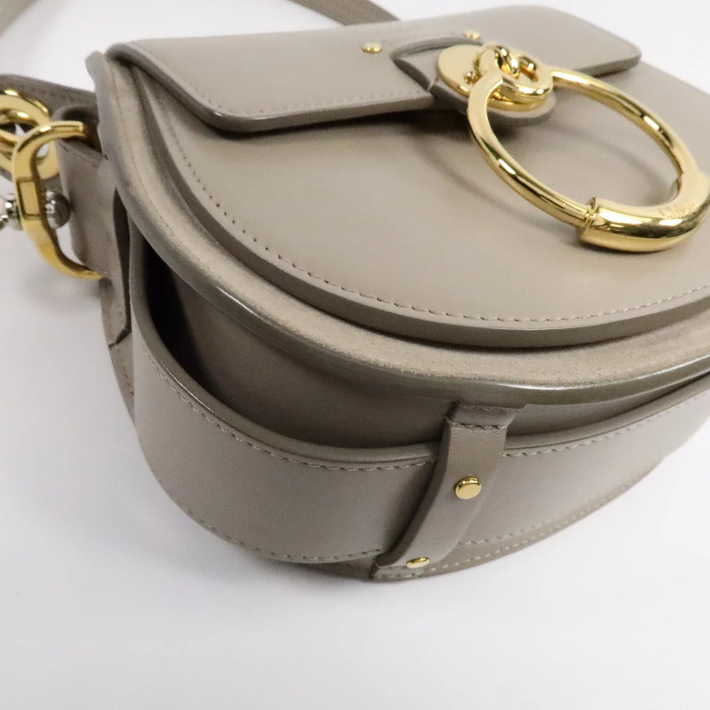 Chloé Medium Tess Shoulder Bag in Gray Leather