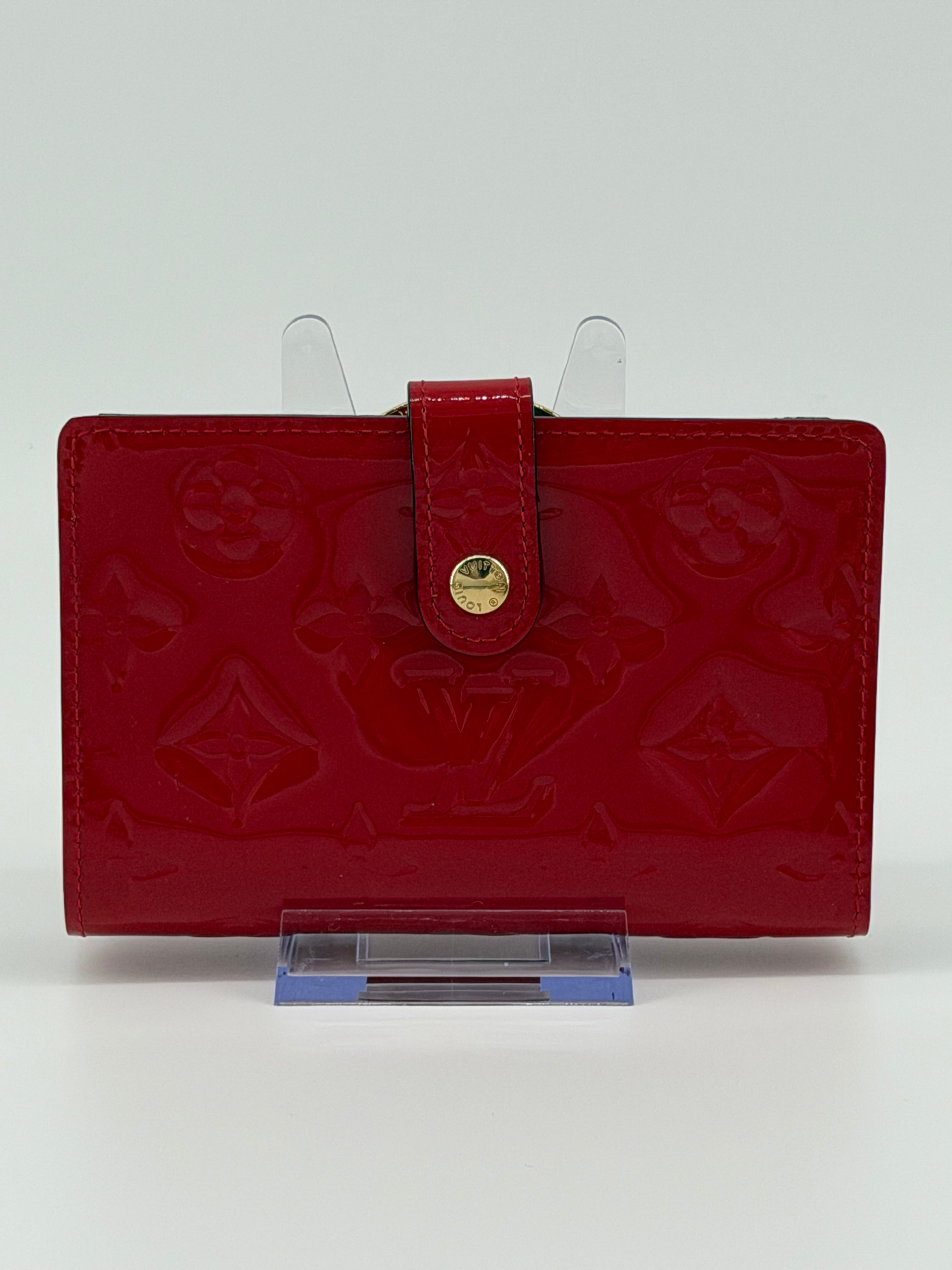 Louis Vuitton Vernis French Purse Wallet Pomme D’Amour | Like New | Full Set