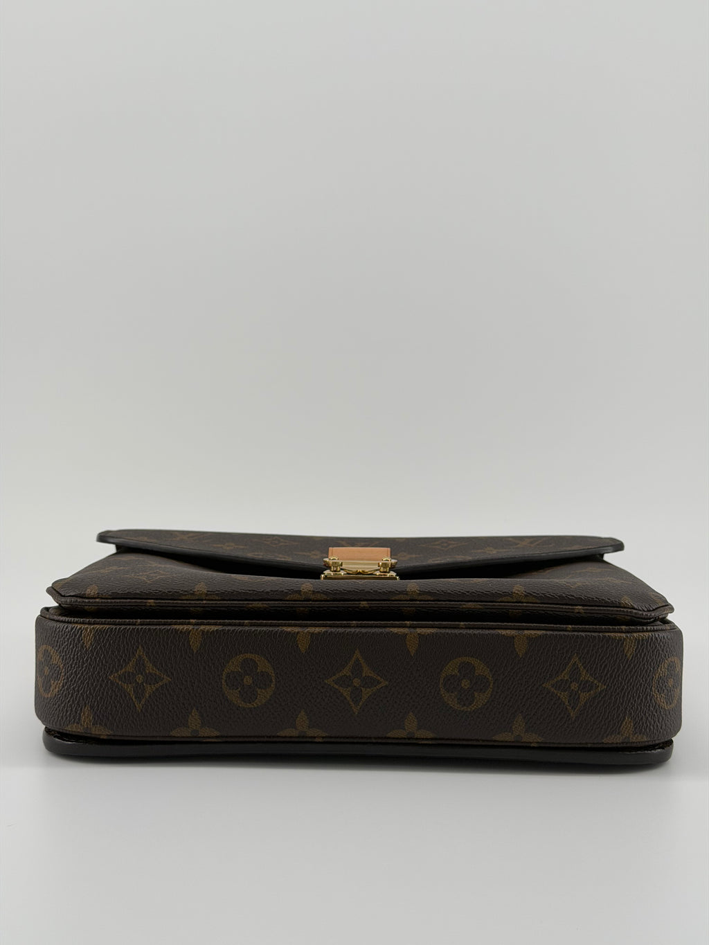 Louis Vuitton Pochette Métis Monogram Canvas Crossbody Bag RFID