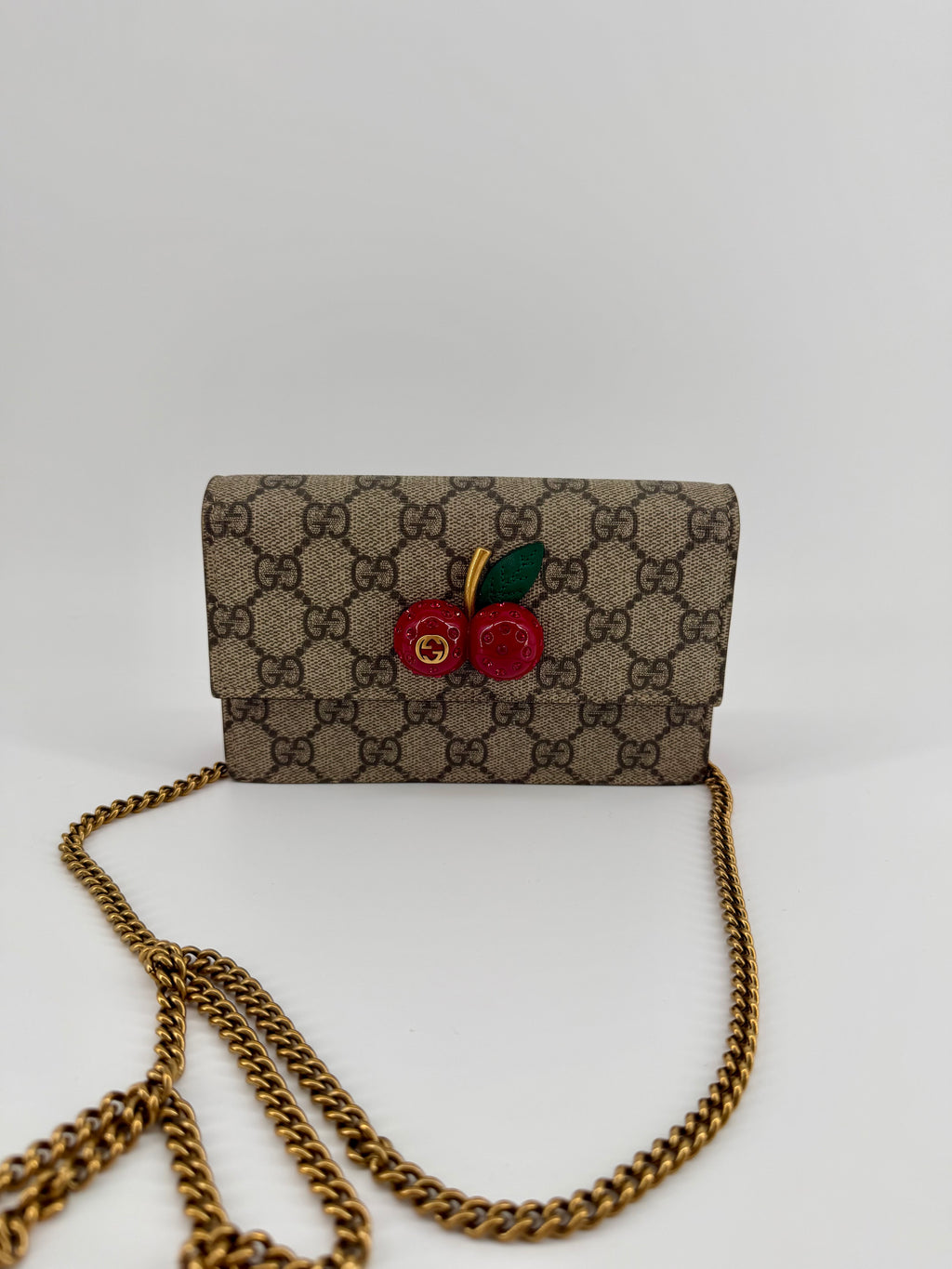 Gucci GG Supreme Cherry Crystal Mini Chain Wallet Crossbody Bag Red