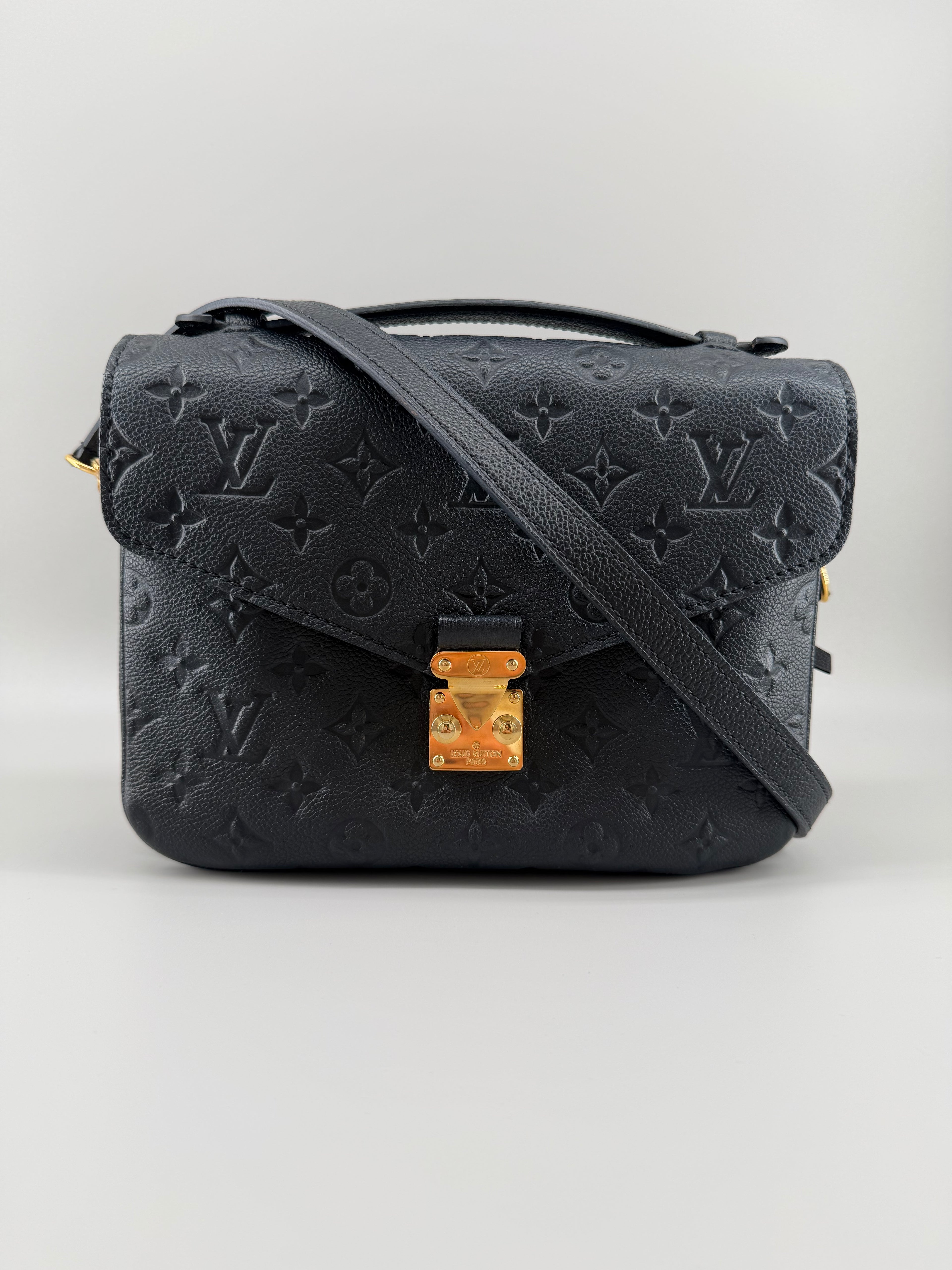 Louis Vuitton Pochette Métis MM Black Monogram Empreinte Leather