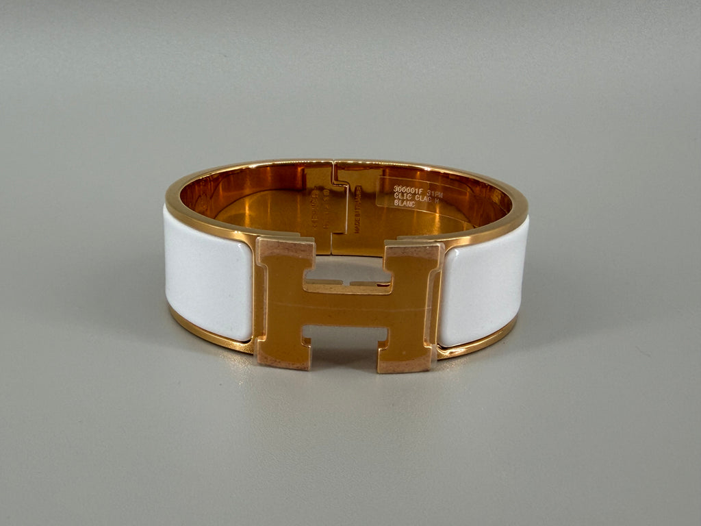 Hermès Clic Clac H PM Bracelet – White Enamel & Gold | New & Unused