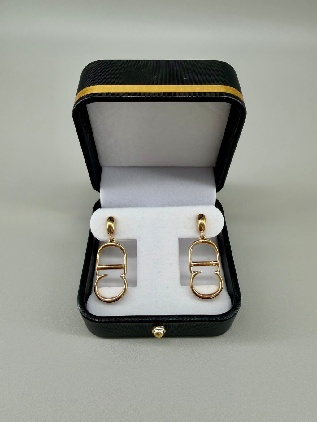 Christian Dior Dangle Earrings – Gold-Tone Metal