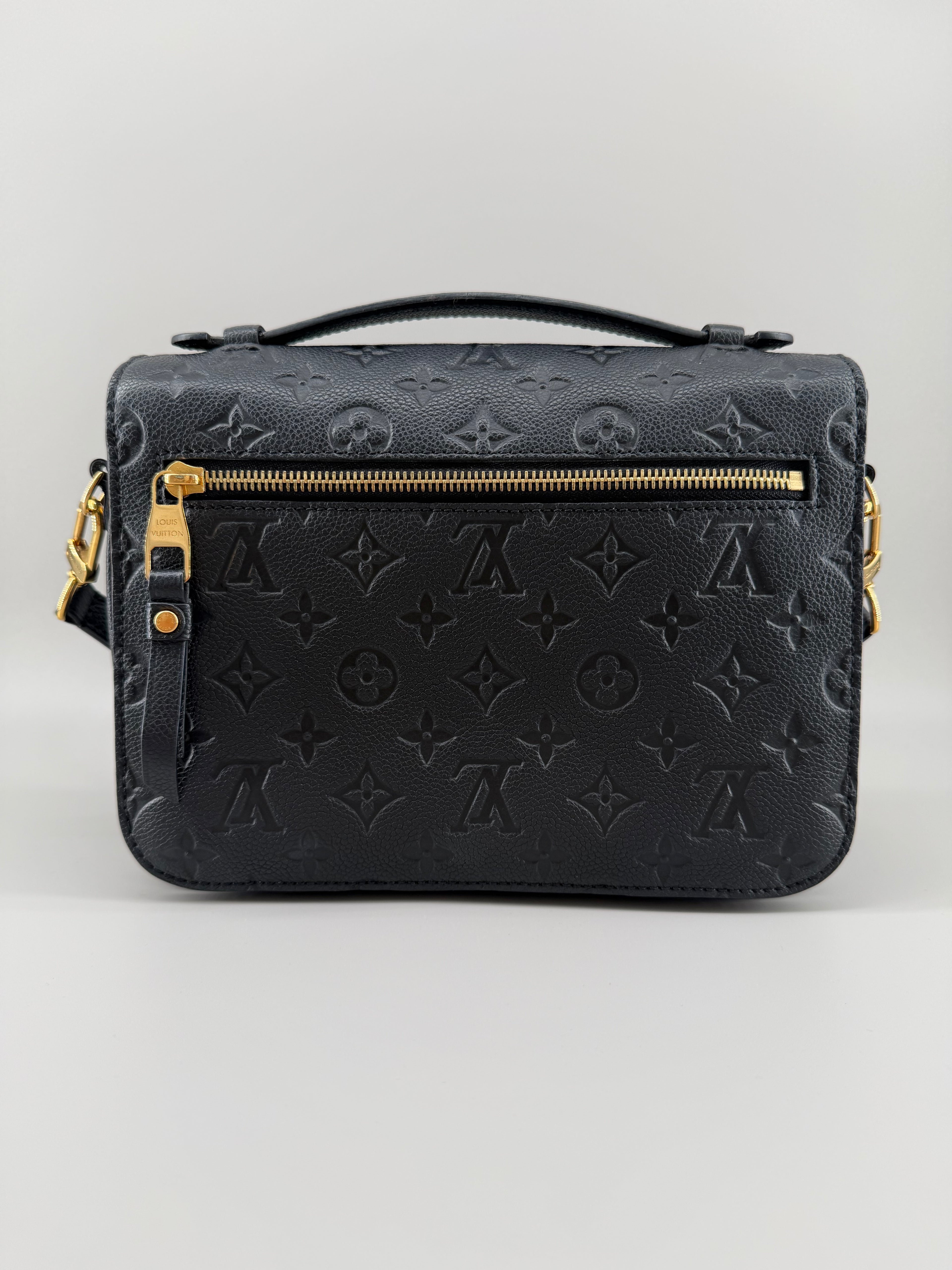 Louis Vuitton Pochette Métis MM Black Monogram Empreinte Leather